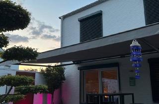 Haus kaufen in 47803 Krefeld, Krefeld - EFH Reihenendhaus Krefeld zum Verkauf