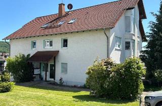 Wohnung kaufen in 34308 Bad Emstal, Bad Emstal - Attraktive EG-Wohnung mit Terrasse, Garten&Balkon in ruhiger Lage