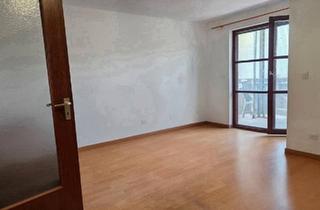 Wohnung kaufen in 83646 Bad Tölz, Bad Tölz - 2-Zimmer-Wohnung mit Hobbyraum und TG-Stellplatz