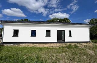 Haus kaufen in 29590 Rätzlingen, Rätzlingen - Neubau Bungalow in Uelzen . SolaranlageAuf 137m2 Wohnfläche .
