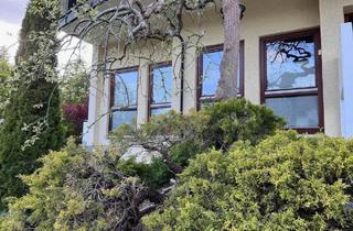 Wohnung kaufen in 78126 Königsfeld, Königsfeld - Provisionsfrei! Drei-Zimmer-Wohnung in ruhiger Lage am Ortsrand von Königsfeld.