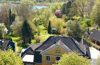 Villa kaufen in 24111 Kiel, Kiel - Stadt Villa mit Gutshaus Charakter am See