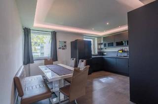 Wohnung kaufen in 96450 Coburg, Coburg - Kernsanierte 4-Zi.-Wohnung mit TG-Stellplatz