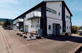 Wohnung kaufen in 72172 Sulz, Großzügige Wohlfühlwohnung mit modernem Ambiente und Aussicht