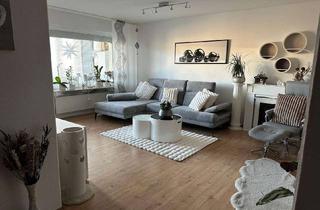 Wohnung kaufen in 78112 St. Georgen, Einziehen und wohlfühlen - moderne 3,5-Zimmer-Wohnung mit 87 m², verglaster Loggia, Aufzug & TG