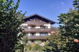Wohnung kaufen in 83727 Schliersee, traumhafte Dachgeschosswohnung mit einzigartigem Bergpanoramablick