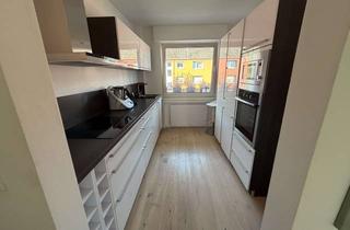 Wohnung kaufen in Ernst-Moritz-Arndt-Straße 1b, 42489 Wülfrath, Kernsanierte ETW mit Loggia - Provisionsfrei