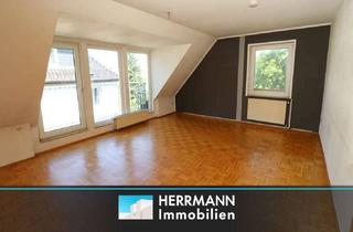 Wohnung kaufen in 30629 Misburg-Nord, Charmante Dachgeschosswohnung mit Balkon, Garage und zusätzlicher Nutzfläche
