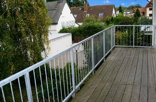 Wohnung mieten in Fuchstanzstraße, 61449 Steinbach, Helle 3,5-Zimmer-Wohnung mit Süd-Balkon in ruhiger Lage von Steinbach