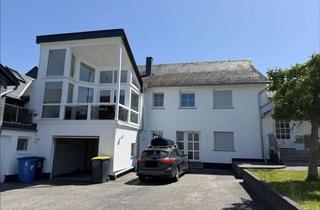 Wohnung mieten in 55471 Wüschheim, Lichtdurchflutete 4,5-Zimmer-Whg mit großer Terrasse, Garage , EBK, Ofen & Weitblick