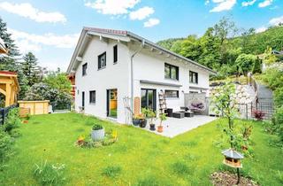Haus kaufen in 83324 Ruhpolding, Neuwertige, lichterfüllte Haushälfte mit Südgarten und hochwertigem Doppel-Carport
