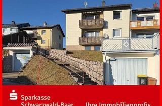 Haus kaufen in 78120 Furtwangen, Vermietetes Zweifamilienhaus mit zwei Garagen