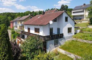 Haus kaufen in 88529 Zwiefalten, Großes Familienhaus mit vielen Möglichkeiten - in toller Aussichtslage