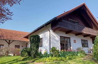 Einfamilienhaus kaufen in Bergstrasse 14, 94363 Oberschneiding, Gepflegtes Einfamilienhaus in Oberschneiding