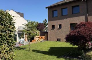 Haus mieten in Siebengebirgsstrasse 215, 53229 Holzlar, Geräumige Doppelhaushälfte - ruhige Lage in Roleber!!