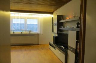 Wohnung kaufen in 55232 Alzey, Achtung Kapitalanleger! Gepflegte 3-Zimmer- Wohnung mit Balkon