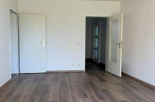 Wohnung mieten in Liebigstraße 27, 59557 Lippstadt, Nie wieder Treppensteigen! Wundervolle 3-Zimmer-Erdgeschosswohnung mit eigenem Balkon