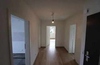 Wohnung mieten in 38268 Lengede, Helle und sanierte Dachgeschosswohnung mit Balkon, Garten & Garage