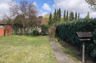 Wohnung mieten in Hansestraße 98 B, 38112 Veltenhof, Renoviert, 2,5-Zimmer im 1.OG. eines 2 Fam.-Hauses mit Garten, Freisitz und Grillmöglichkeit
