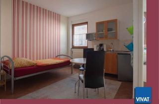 Haus kaufen in 61273 Wehrheim, Wohnhaus mit vielen Optionen (aktuell 2 Apartments und viel Lagerfläche). Käuferprovisionsfrei!