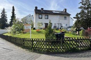 Doppelhaushälfte kaufen in 65199 Wiesbaden, Sanierungsbedürftig, aber WOW! Unter Bodenrichtwert! DHH mit großem Garten in Wiesbaden Kohlheck!