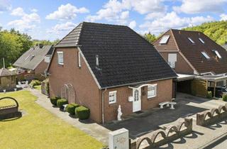 Einfamilienhaus kaufen in 23569 Lübeck, Familienfreundliches Eigenheim auf großzügigem Eckgrundstück