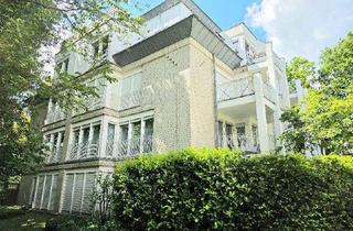 Wohnung kaufen in 53177 Bad Godesberg, Topgepflegte seniorengerechte helle 2Zimmer Eigentumswohnung 3.OG Balkon Aufzug Ruhiglage Tiefgarage