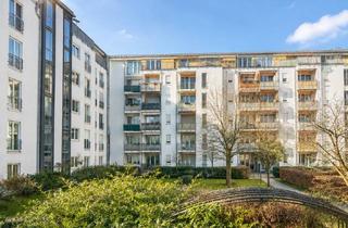 Wohnung kaufen in Bismarckstr. 27, 04249 Großzschocher, Traumhafte DG-Wohnung: 2 Zimmer, große Dachterrasse & einzigartiges Wohngefühl