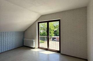 Wohnung kaufen in Am Roten Tor 72, 55232 Alzey, Charmante 2-Zimmer-DG Wohnung