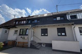 Wohnung kaufen in 86199 Göggingen, Wohnen direkt an der Wertach — kernsanierte 4-Zimmer-Wohnung mit Garten