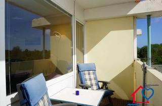 Wohnung kaufen in 24217 Schönberg, Modernisiertes Ostsee-Apartment mit Ost-Balkon & Aufzug in Strandnähe