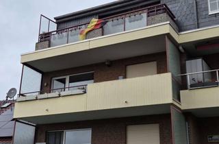 Wohnung kaufen in 50171 Kerpen, Lichtdurchflutete, sehr ruhige 3-Zi.-Wohnung in zentraler Lage – mit Balkon, Aufzug & Premium-EBK