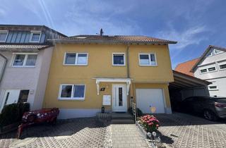 Wohnung kaufen in Akazienweg, 72213 Altensteig, Charmante Maisonettewohnung mit Balkon