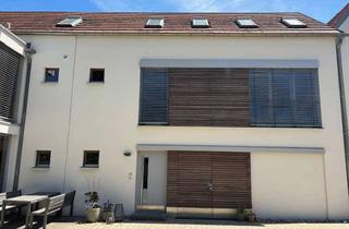 Wohnung mieten in 97332 Volkach, Wohnen mit Charakter: Großzügige 3,5-Zimmer-Wohnung in Volkach