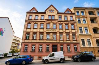 Wohnung mieten in Dr. Scheider Straße 14, 01587 Riesa, Stilvolle 2-Zimmer-Wohnung mit Einbauküche im sanierten Altbau – zentral gelegen