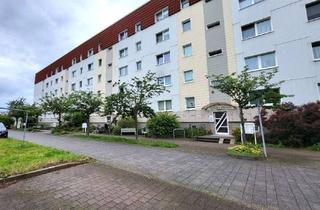 Wohnung mieten in Schladebacher Straße, 06231 Bad Dürrenberg, 2-Zimmer-Wohnung, Balkon mit Blick ins Grüne und Dusche!
