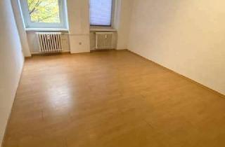 Wohnung mieten in Leopoldstraße, 38100 Innenstadt, Studenten-WG Attraktive 3-Zimmerwohnung Zentrum!