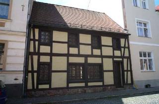 Wohnung mieten in Hauptstraße 22, 15938 Golßen, 2-Raum-Wohnung im Zentrum von Golßen