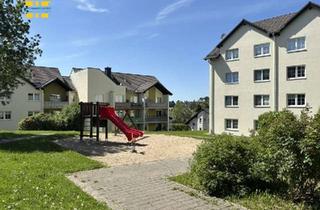 Wohnung mieten in Lindenring 37, 08315 Bernsbach, Familienfreundliche 3-Raum-Wohnung mit Terrasse und Stellplatz gesucht?