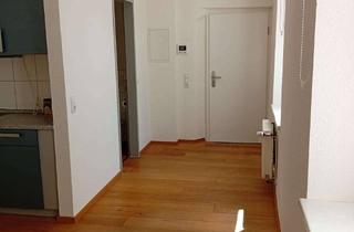 Wohnung mieten in Adalbertsteinweg 113, 52070 Aachen, Zentrale 1 Zimmer Wohnung mit Einbauküche
