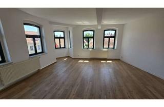 Wohnung mieten in Breitscheidplatz 15, 06493 Ballenstedt, Helle 3-Raum-Wohnung im Altbau (2. OG)