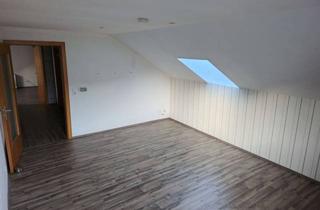 Wohnung mieten in 63801 Kleinostheim, 55m² 3-Zimmer Dachgeschosswohnung in Kleinosteim ab sofort zu vermieten