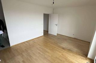 Wohnung mieten in Rohrbachstraße 37, 60389 Nordend-Ost, *Erstbezug nach Sanierung* 1-Zimmer-Wohnung + EBK + Balkon