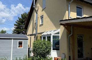 Doppelhaushälfte kaufen in 55270 Schwabenheim, Charmante Doppelhaushälfte mit Wintergarten, Dachstudio und Garten in Schwabenheim