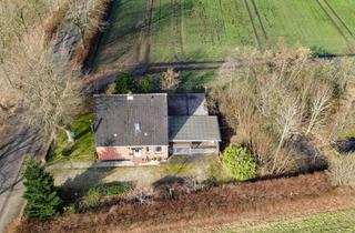 Haus kaufen in 24848 Klein Bennebek, Raus auf´s Land! Charmantes Haus auf großem Grundstück in Feldrand- und Alleinlage