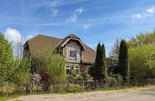 Mehrfamilienhaus kaufen in 25878 Drage, Einzigartiges Anwesen mit Mehrfamilienhaus, Reitanlage & großem Entwicklungspotenzial in Drage, S...
