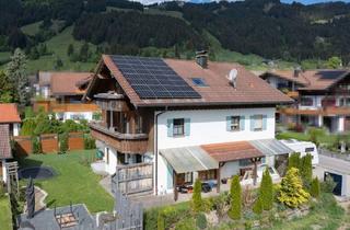 Haus kaufen in 87538 Bolsterlang, Hochwertiges 2-Familien-Wohnhaus in schöner Wohnsiedlung in Bolsterlang