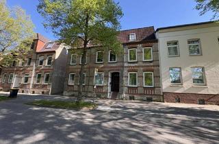 Mehrfamilienhaus kaufen in 24211 Preetz, Freies Altbau-Mehrfamilienhaus mit großem Entwicklungspotenzial in Preetz