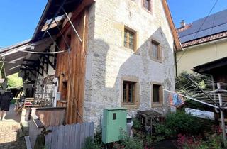 Haus kaufen in 79588 Efringen-Kirchen, Einzigartiges Wohnjuwel über drei Ebenen