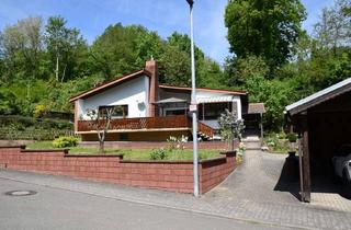 Haus kaufen in Im Klingeltal 108, 66482 Zweibrücken, Sonniges EFH mit Grundstück und angrenzendem Wald